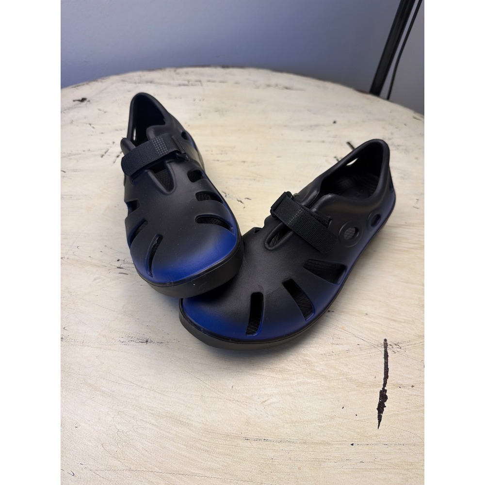 OOFOS OOcando Sport Recovery Sandal Shoes Unisex M8 W10 Black Blue Ombre Comfort